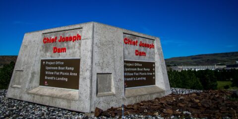 Access Point On Highway 17 To Chief Joseph Dam On Columbia River, WA