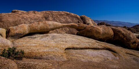 Lathe Arch In Alabama Hills, CA