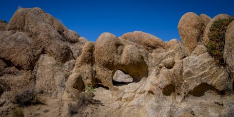 Small Arch With No Name In Alabama Hills, CA