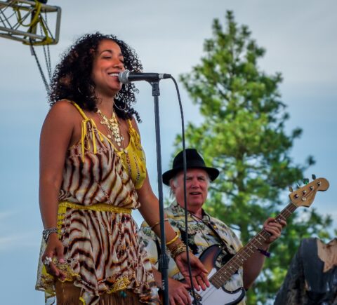 Sophia Ramos And Peter Albin Smile At Crowd At Heroes Of Woodstock Tour In Winthrop, WA