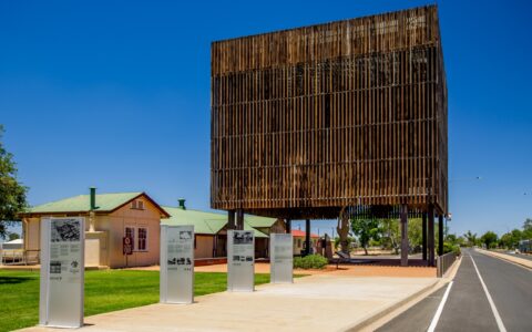 Tree of Knowledge Memorial, Icon of the Australian Labor Party and Trades Unions, Barcaldine, QLD, Australia