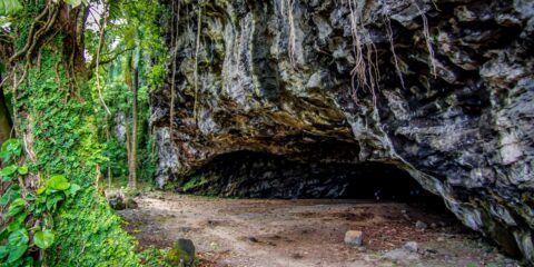 Approaching Manini-holo Dry Cave, North Shore of Kauai Island, HI