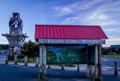 Local Map Near Cape Kiwanda with Pelican Pub, Pacific City, OR