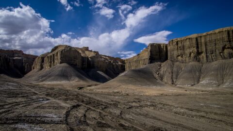 There Is No Marked Trail To Long Dong Silver, UT