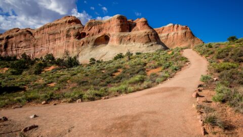 Trail To Tunnel Arch, Arches National Park, UT