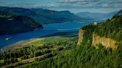 Vista House At Columbia River Gorge Crown Point, Portland, OR