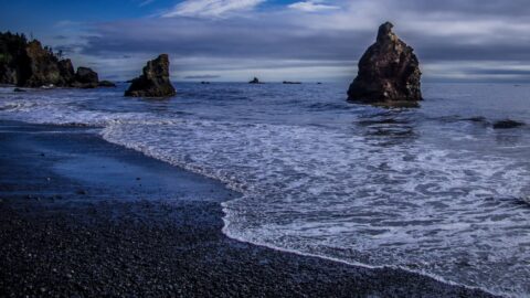 Sea Stacks On Ruby Beach In Olympic National Park, WA
