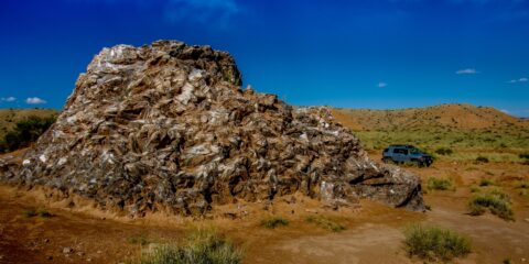 FJ Behind Glass Mountain, Cathedral Valley, UT