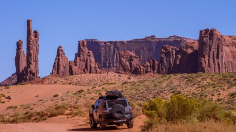FJ Near Totem Pole In Monument Valley, AZ