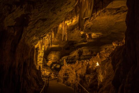 First Impressive Scene In Big Carlsbad Caverns, NM