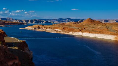 Lake Powell At  Glen Canyon Dam, Page, AZ